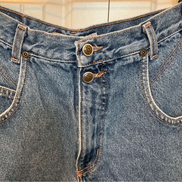 Zena jean and company vintage high rise  shorts - Picture 3 of 7